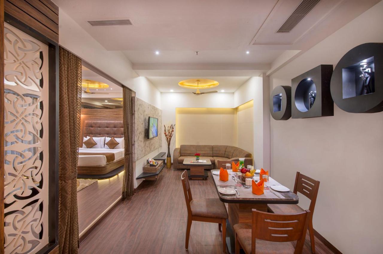 Lords Eco Inn Morbi Extérieur photo